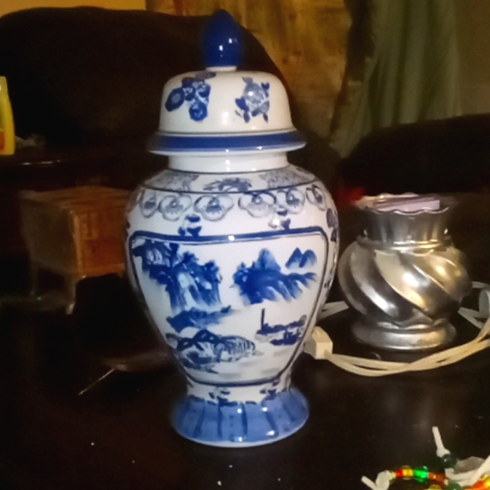 Blue and white porcelain chinese ginger jar